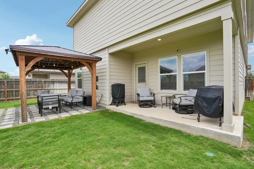 15535 Clove Spice Way Von Ormy, TX 78073