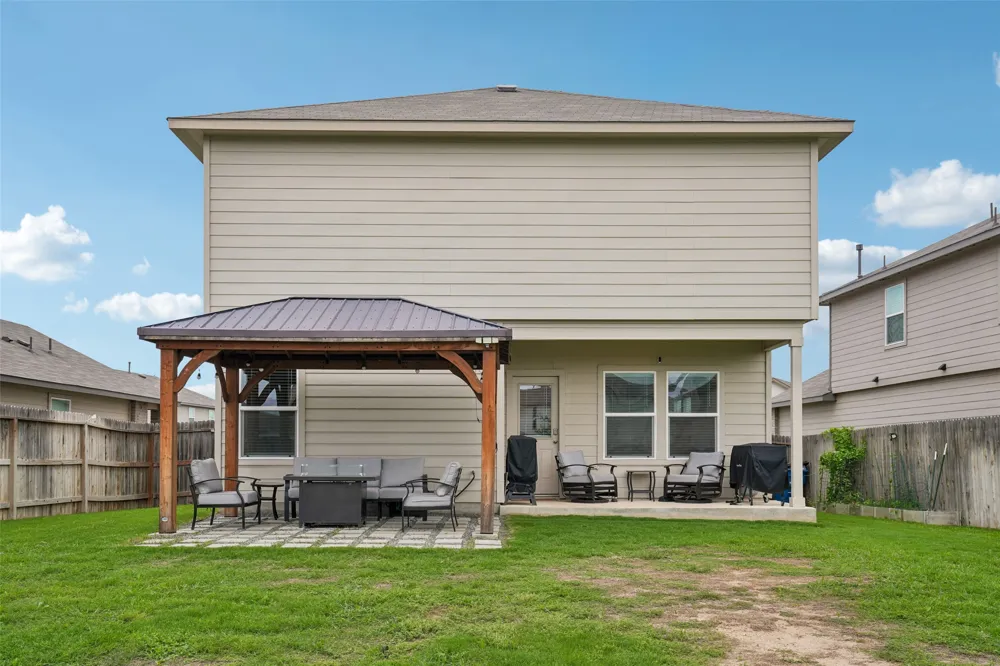15535 Clove Spice Way Von Ormy, TX 78073