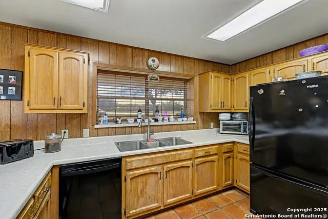 307 Us Highway 87 Stockdale, TX 78160