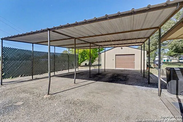 307 Us Highway 87 Stockdale, TX 78160