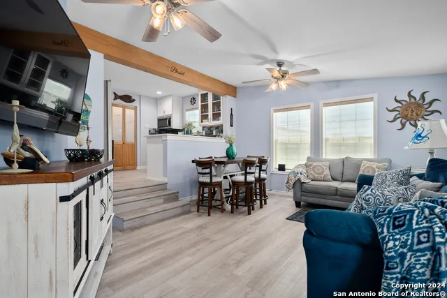 1403 S McCampbell Aransas Pass, TX 78336