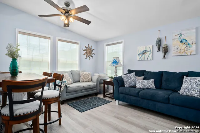 1403 S McCampbell Aransas Pass, TX 78336