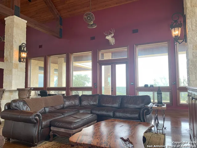 0 Pvt Rd 2412 Hondo, TX 78861