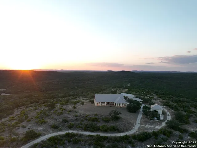 0 Pvt Rd 2412 Hondo, TX 78861