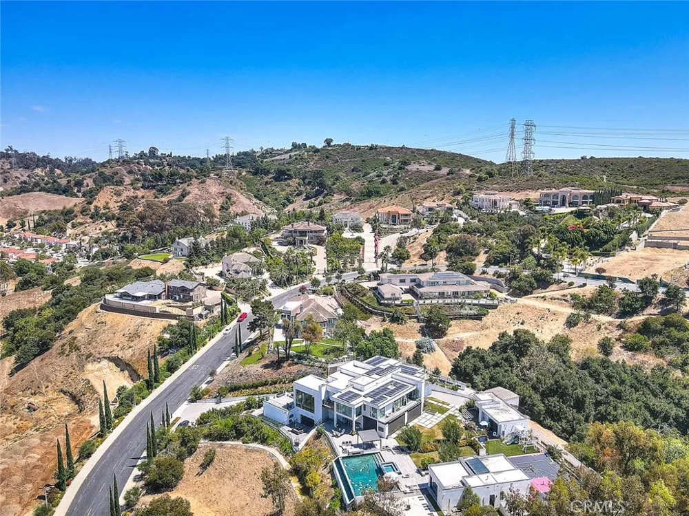 3328 E Colima Hacienda Heights, CA 91745