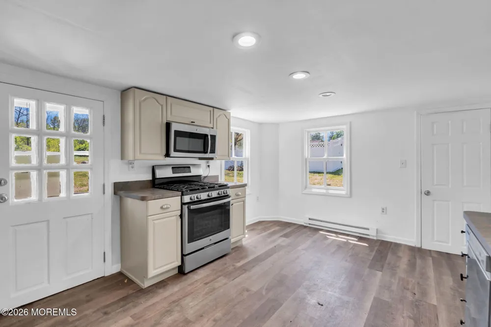 9 Arneytown Hornerstown Road Upper Freehold, NJ 08501