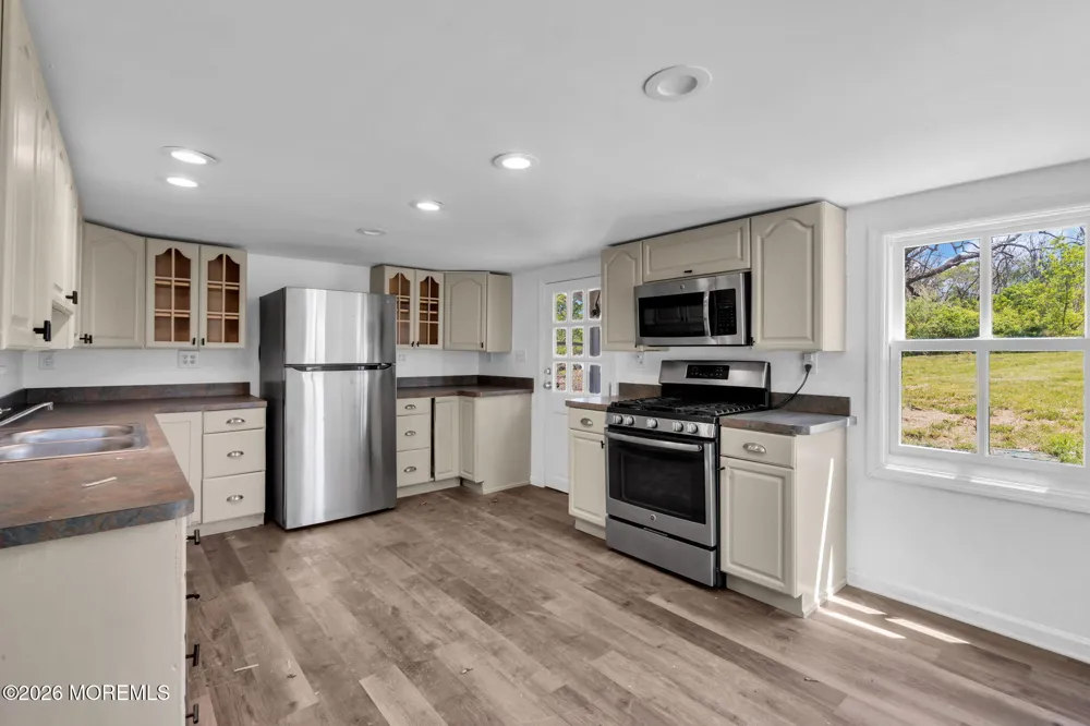 9 Arneytown Hornerstown Road Upper Freehold, NJ 08501