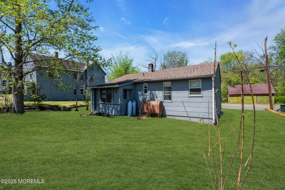 9 Arneytown Hornerstown Road Upper Freehold, NJ 08501