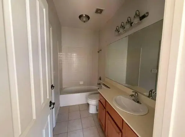 1275 Hillwood Loop Lincoln, CA 95648