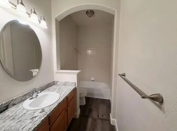 1275 Hillwood Loop Lincoln, CA 95648