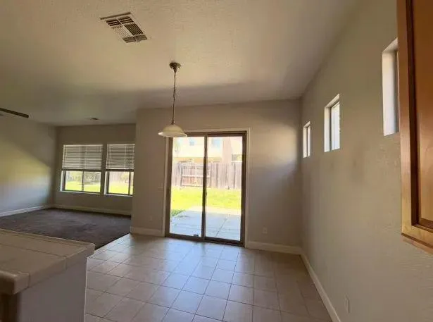 1275 Hillwood Loop Lincoln, CA 95648
