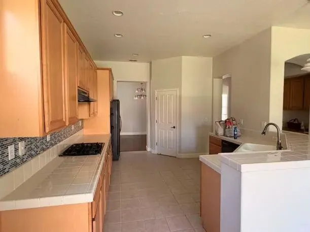 1275 Hillwood Loop Lincoln, CA 95648