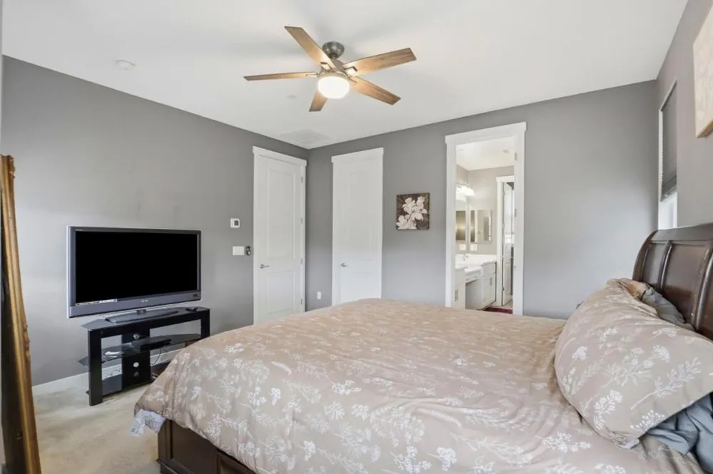 894 Brennan Way Hollister, CA 95023