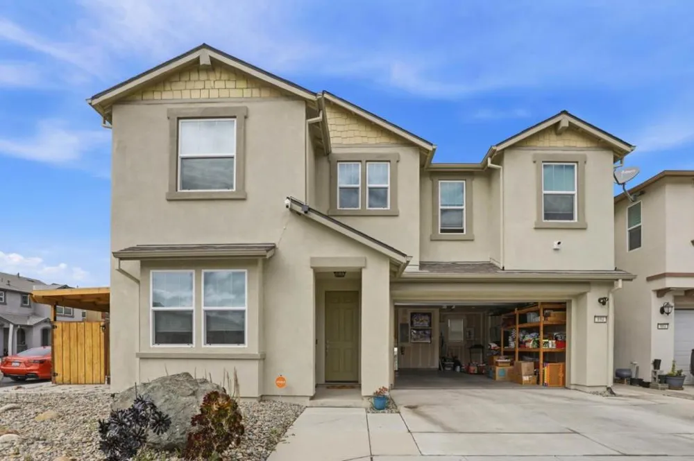 894 Brennan Way Hollister, CA 95023
