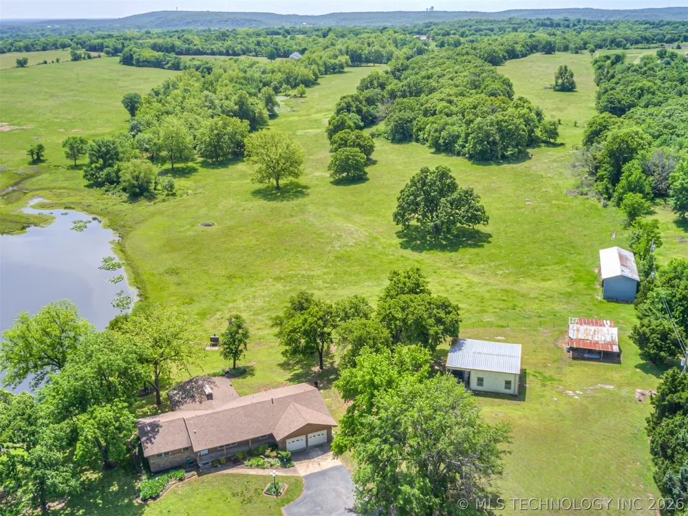2744 W 103rd Street Sperry, OK 74073