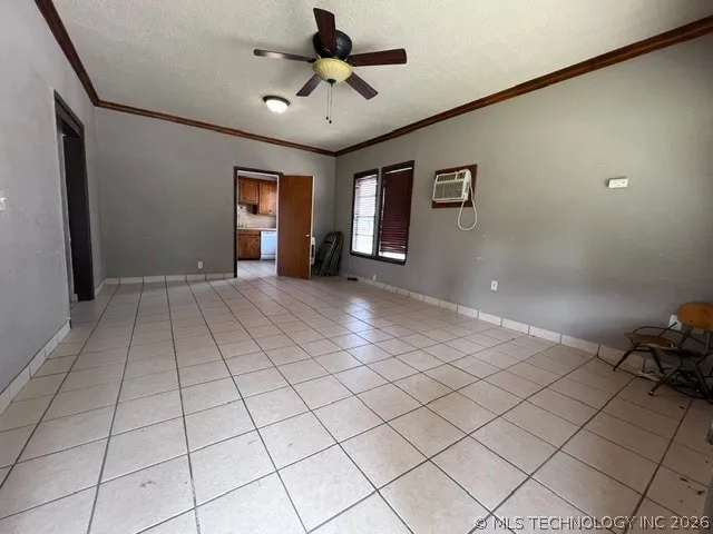 14 W Francis Street Madill, OK 73446