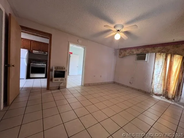 14 W Francis Street Madill, OK 73446