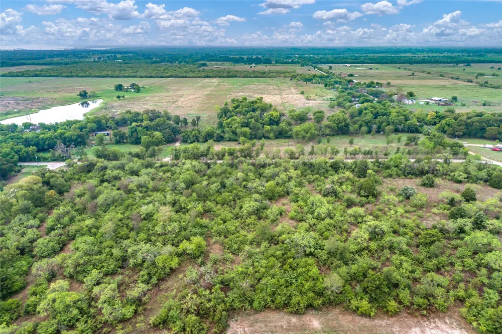 7137 COUNTY ROAD 4042 Kemp, TX 75143