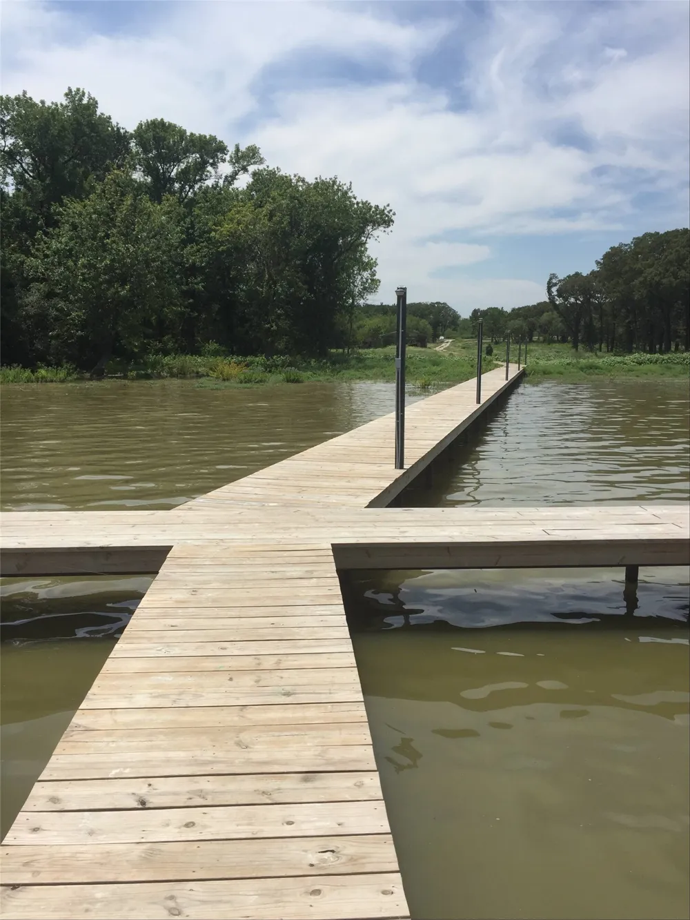 7137 COUNTY ROAD 4042 Kemp, TX 75143
