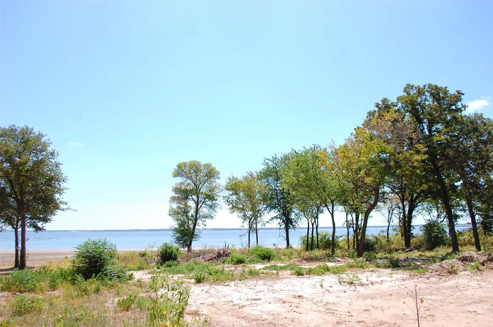 7137 COUNTY ROAD 4042 Kemp, TX 75143