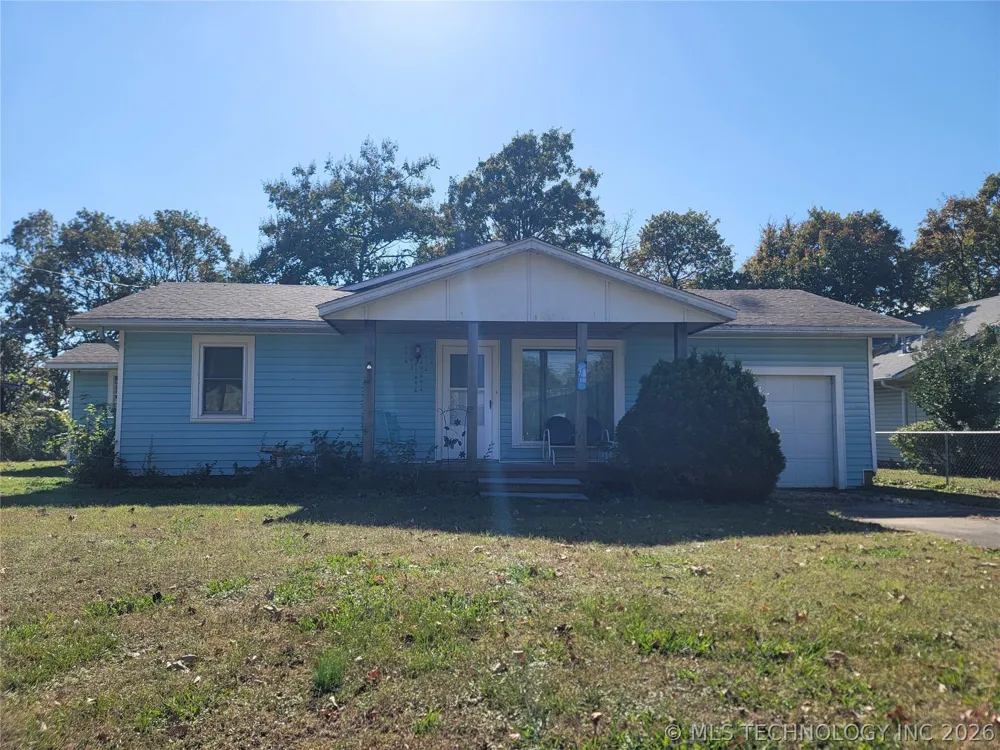 416036 La Vista Drive Checotah, OK 74426