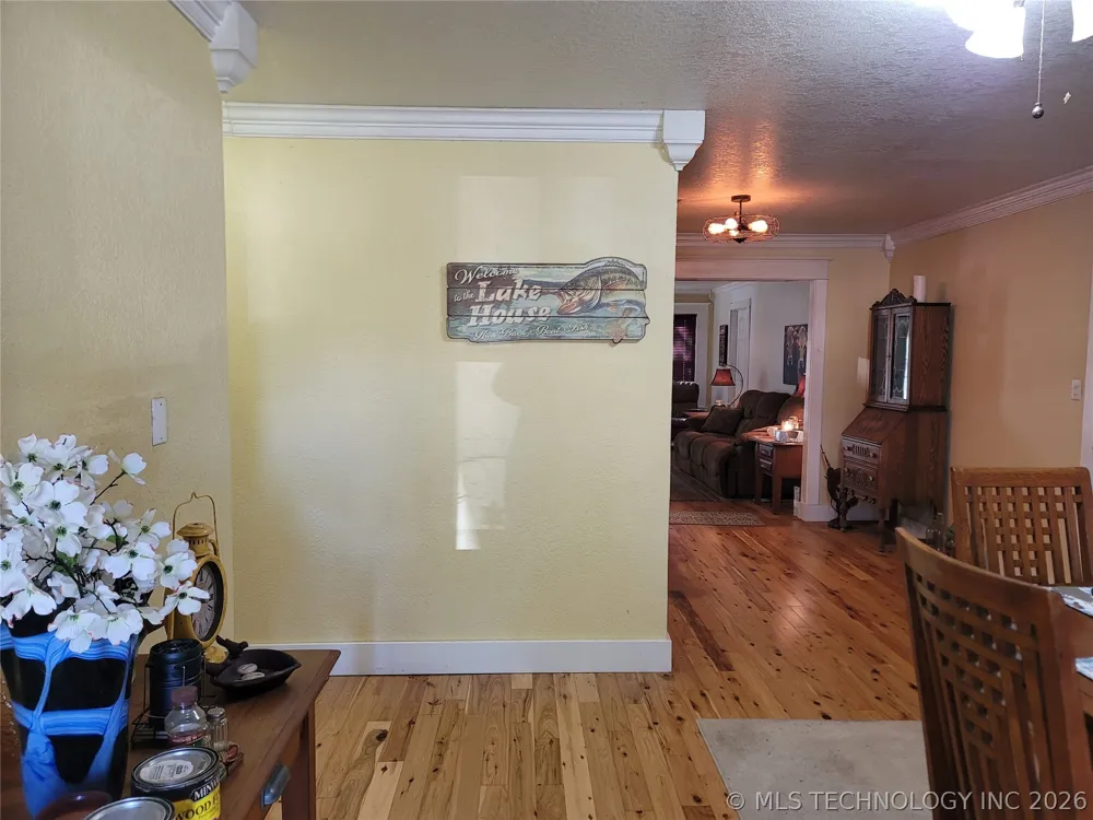 416036 La Vista Drive Checotah, OK 74426
