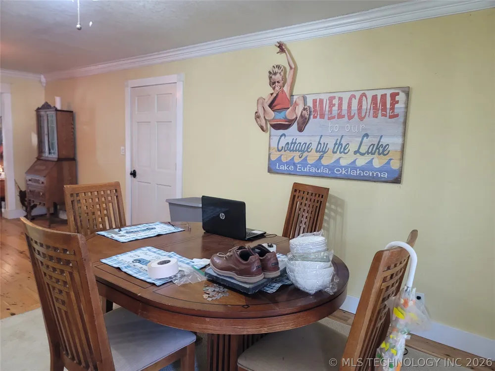 416036 La Vista Drive Checotah, OK 74426