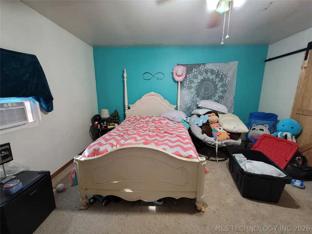 416036 La Vista Drive Checotah, OK 74426