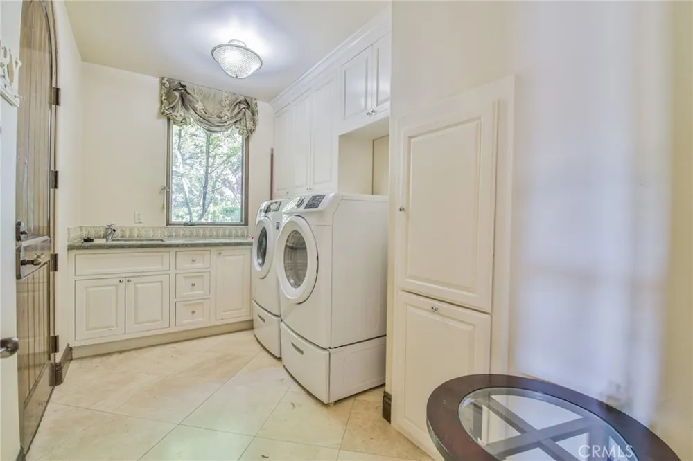 1488 Lemon Bradbury, CA 91008