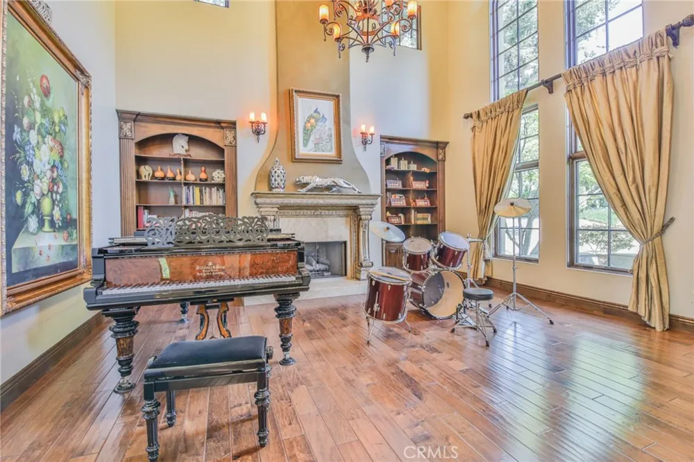 1488 Lemon Bradbury, CA 91008