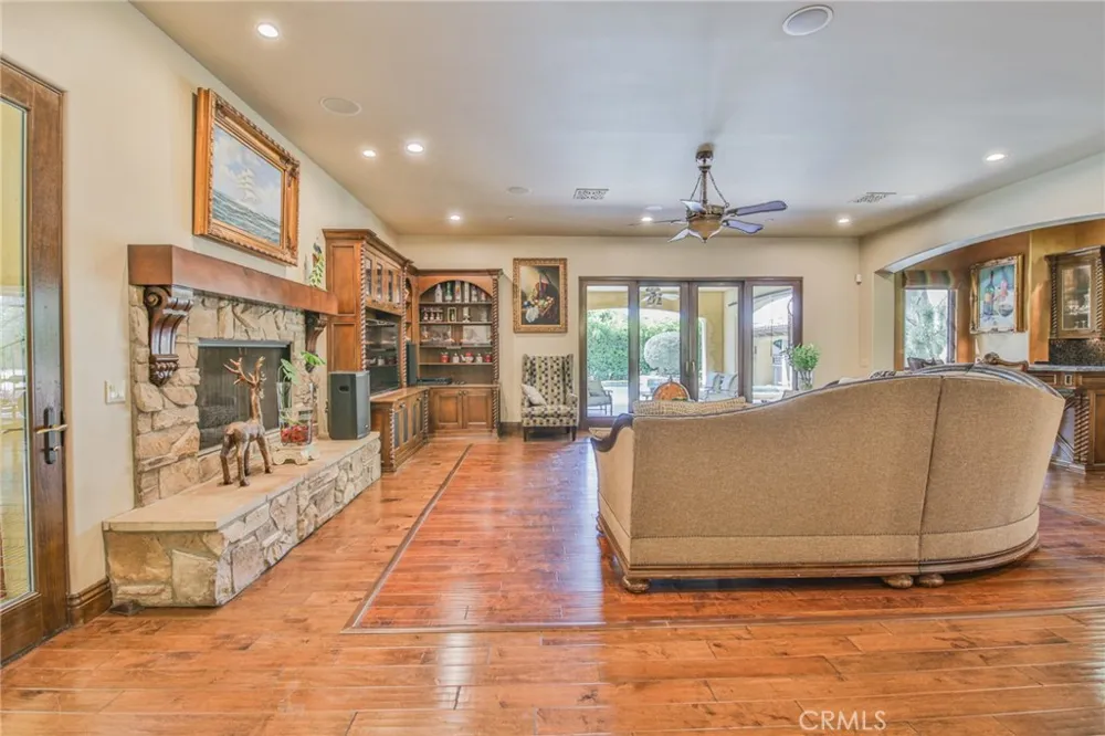 1488 Lemon Bradbury, CA 91008