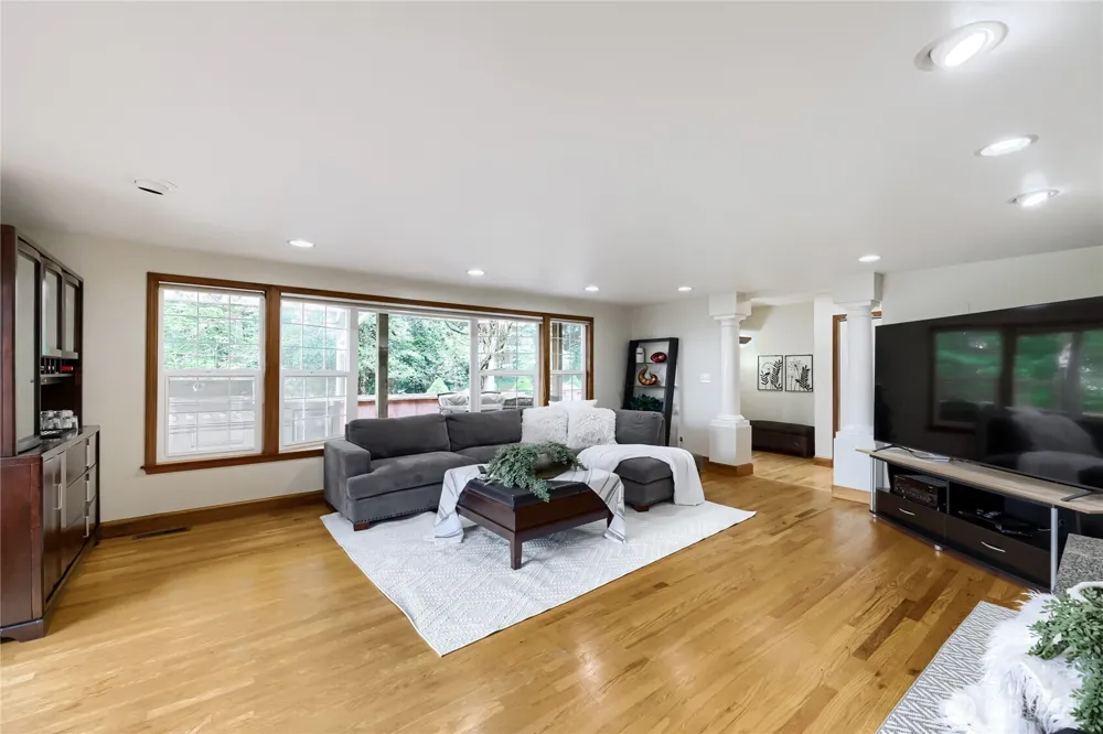 18314 320th Avenue NE Duvall, WA 98019