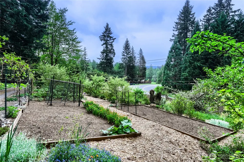 18314 320th Avenue NE Duvall, WA 98019