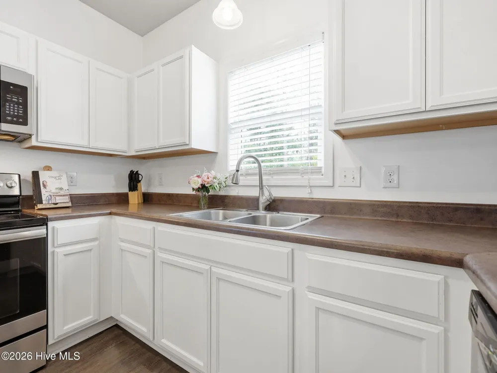 349 Frisco Way Holly Ridge, NC 28445