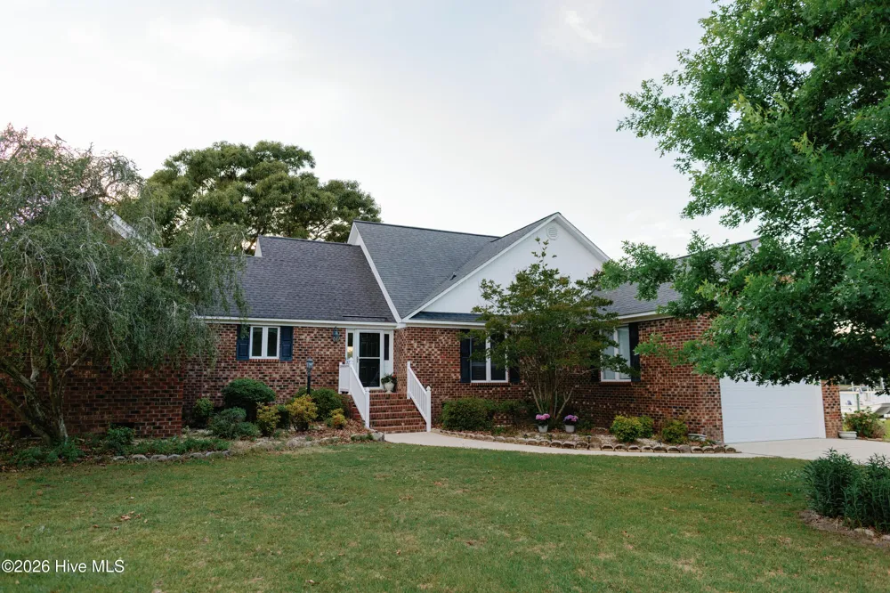 674 Brooks Road Bath, NC 27808