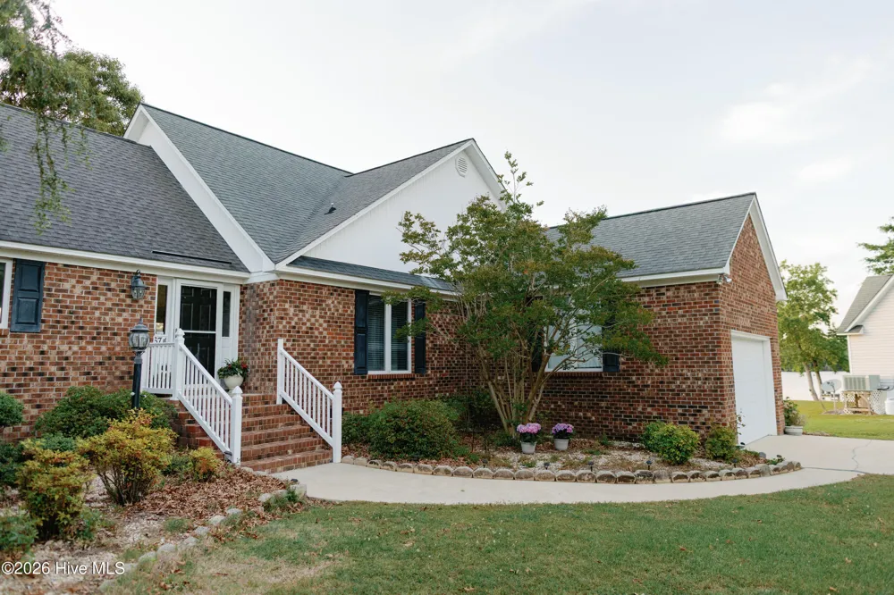 674 Brooks Road Bath, NC 27808