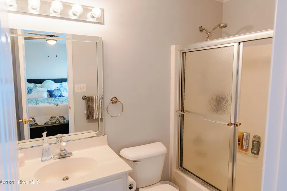 674 Brooks Road Bath, NC 27808