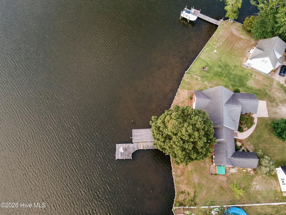 674 Brooks Road Bath, NC 27808
