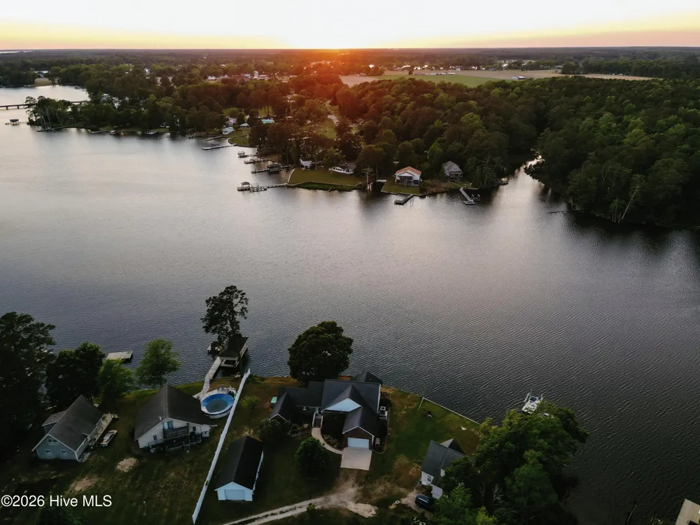 674 Brooks Road Bath, NC 27808