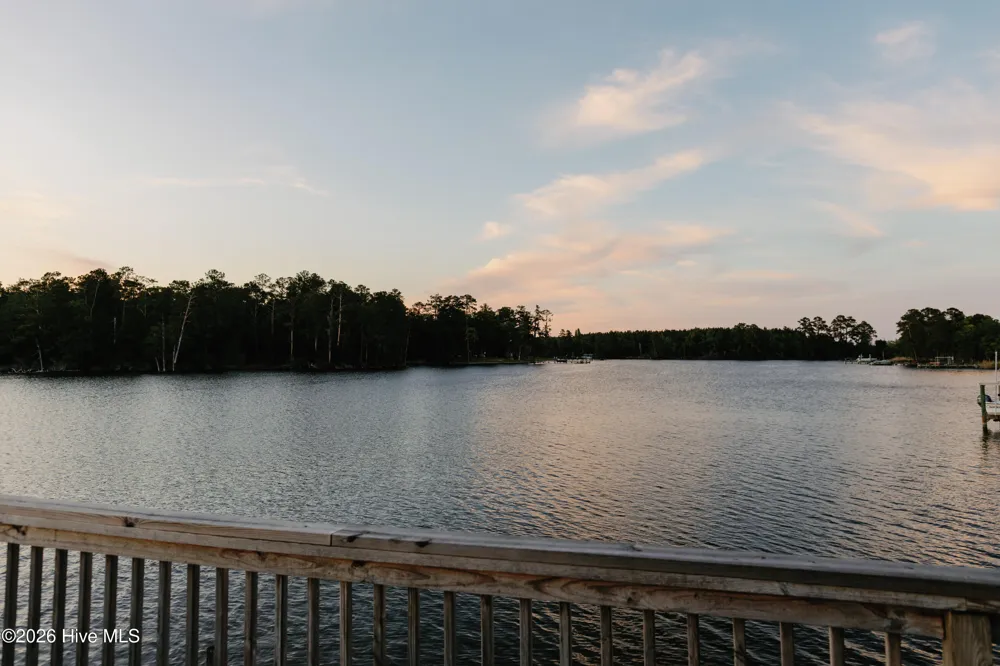 674 Brooks Road Bath, NC 27808