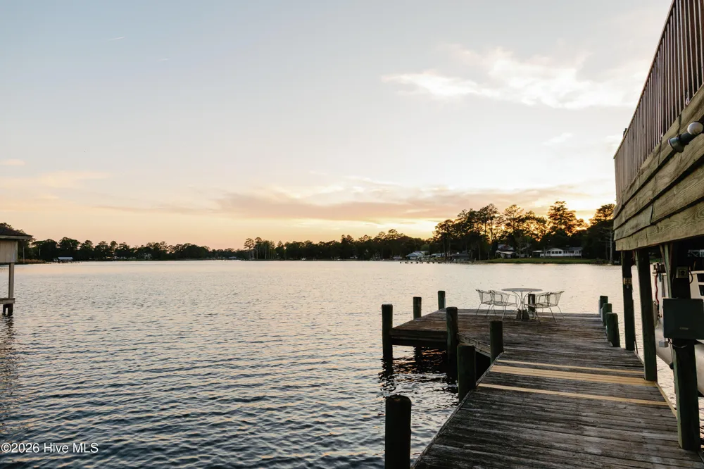 674 Brooks Road Bath, NC 27808