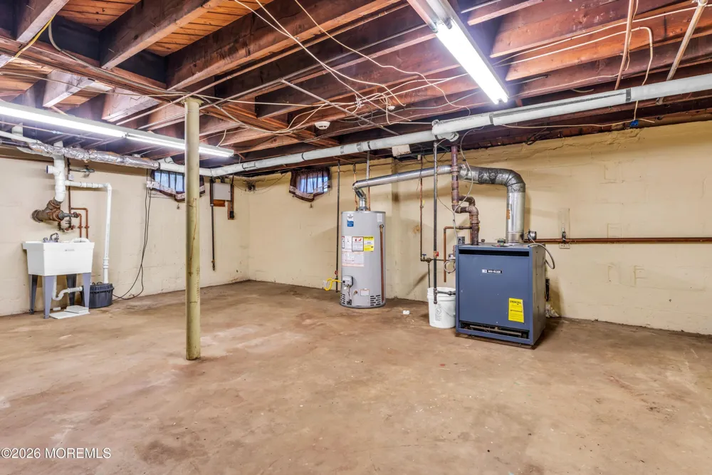 540 Newman Springs Road Lincroft, NJ 07738