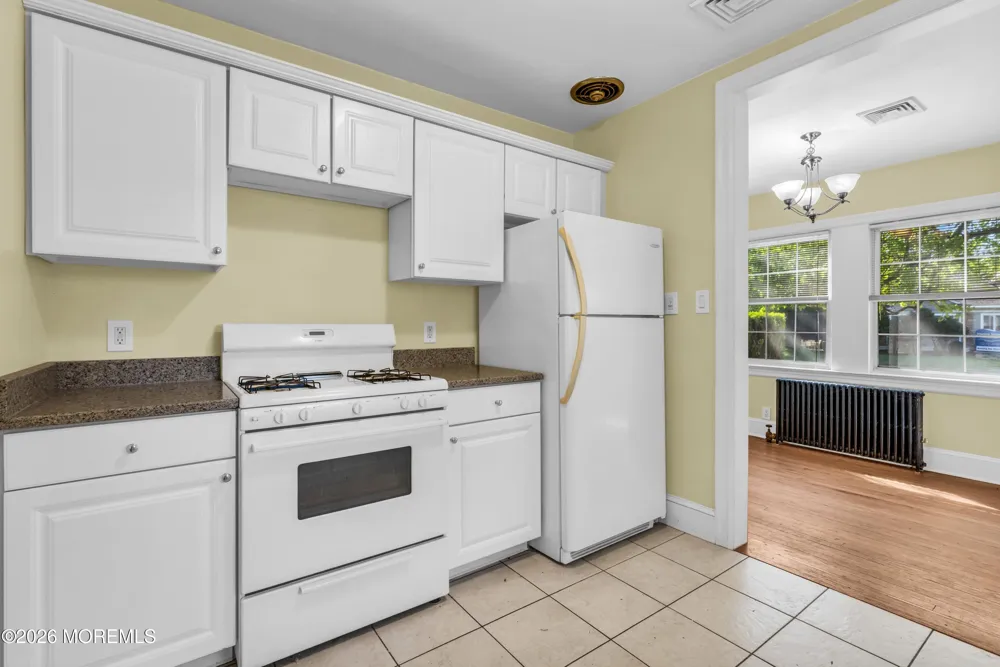 540 Newman Springs Road Lincroft, NJ 07738