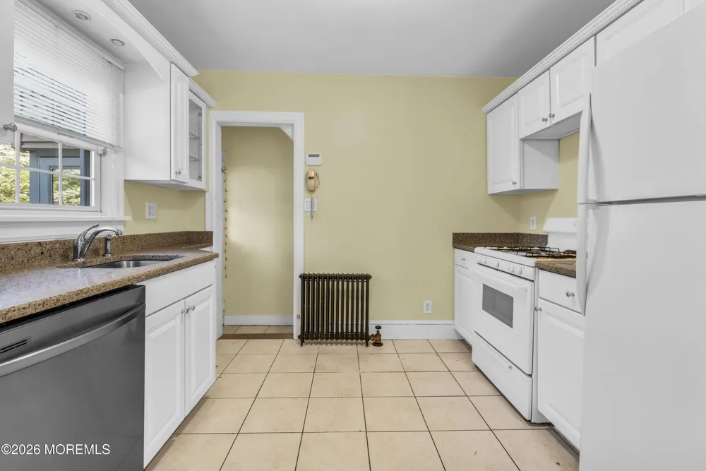 540 Newman Springs Road Lincroft, NJ 07738