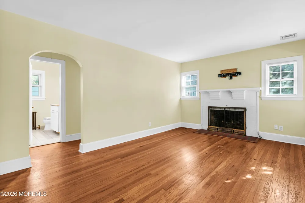 540 Newman Springs Road Lincroft, NJ 07738