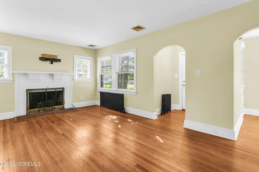 540 Newman Springs Road Lincroft, NJ 07738