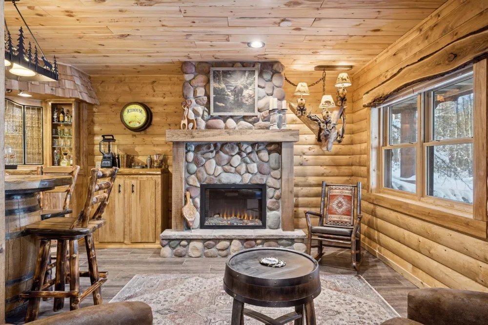 11966 W Snowy Owl Lane Hayward, WI 54843