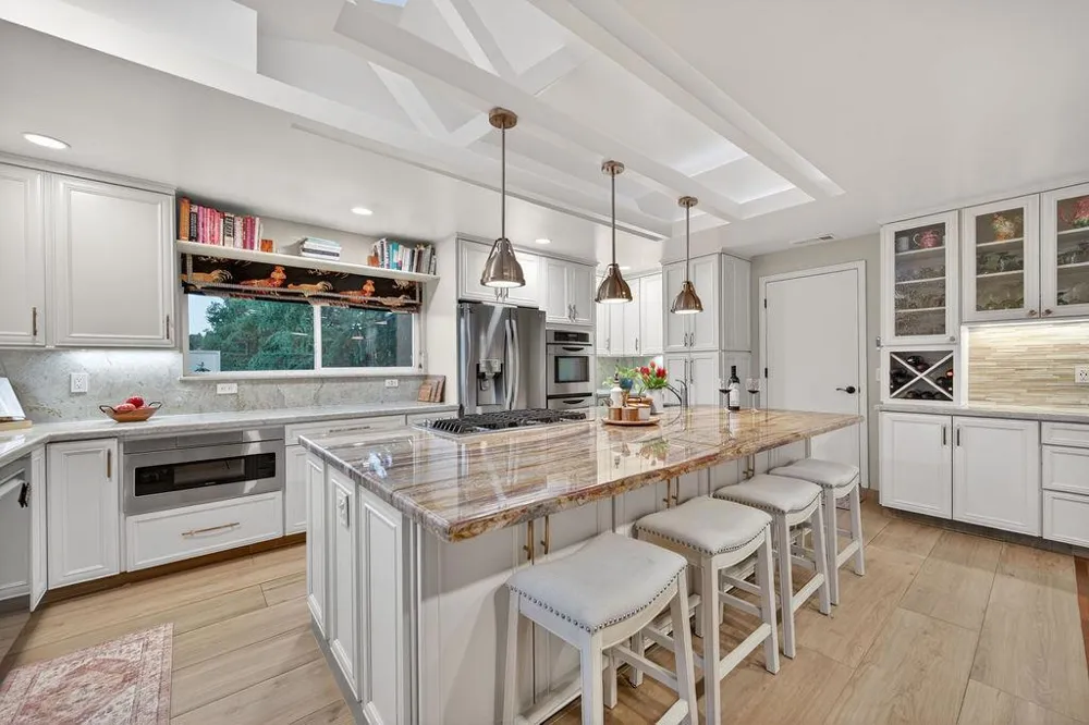 17241 Quail Court Morgan Hill, CA 95037