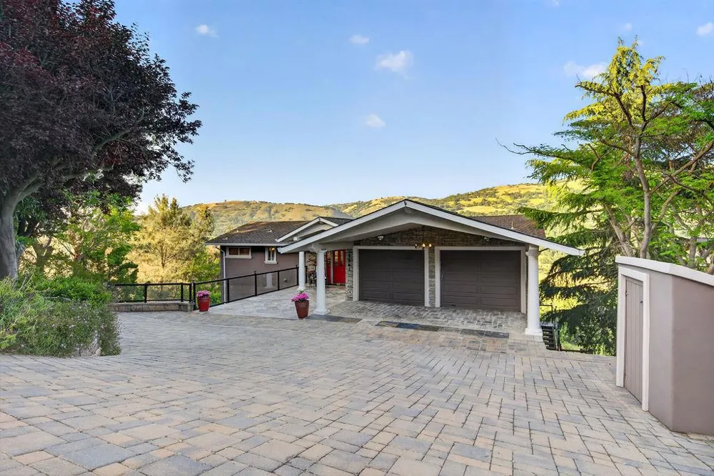 17241 Quail Court Morgan Hill, CA 95037