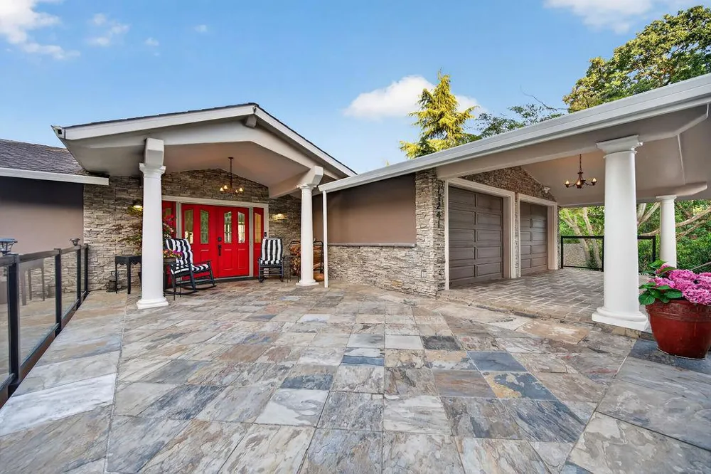 17241 Quail Court Morgan Hill, CA 95037